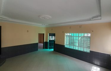 3bdrm Bungalow in Exciting,Ongata Rongai for Sale At Ksh 9m.